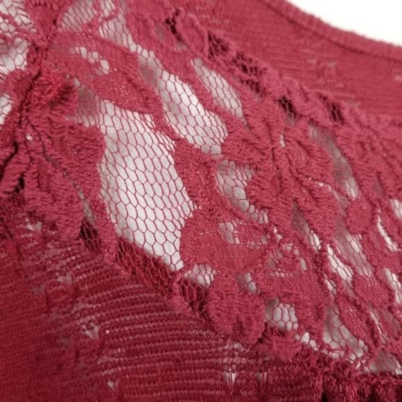 Free People Burgundy Lace Yoke Short Sleeve Crochet Knit Top Womens Size S - Picture 5 of 7